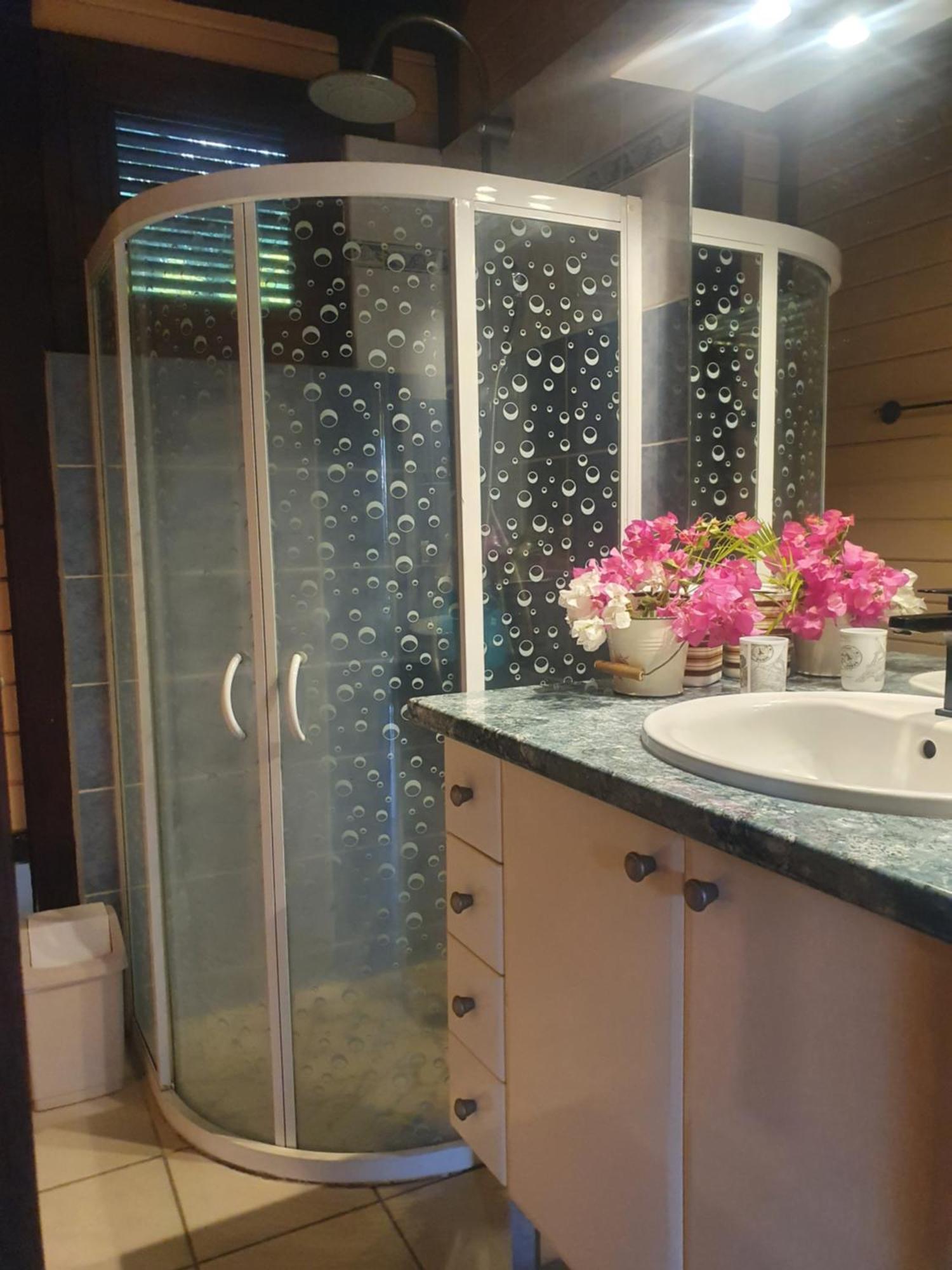 Cottage La Pointe Marine Десе Екстериор снимка